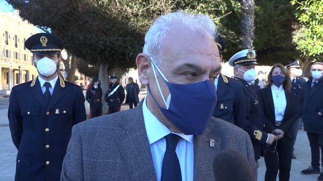 INTERVISTA QUESTORE SALVATORE LA ROSA смотреть онлайн