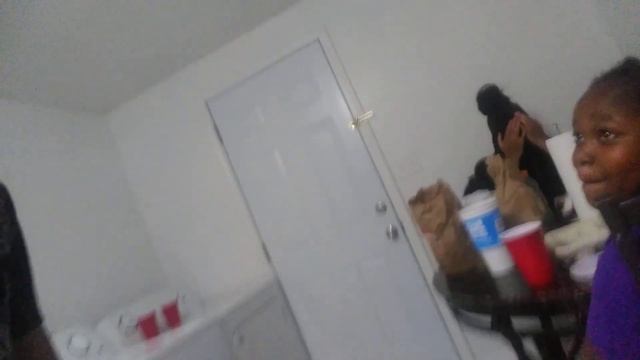 Who can gain the most weight p1 смотреть онлайн