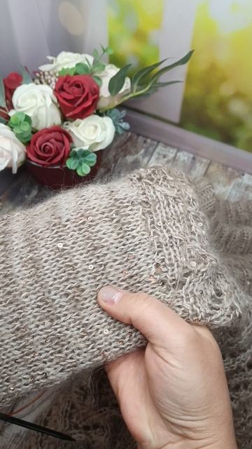 Джемпер с паетками смотреть онлайн