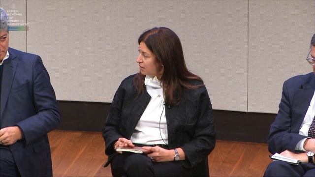 Nida Bektas, Executive Director, Koç University Graduate School of Business смотреть онлайн