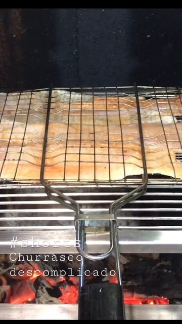 FILÉ DE MERLUZA NA GRELHA #churrasco смотреть онлайн