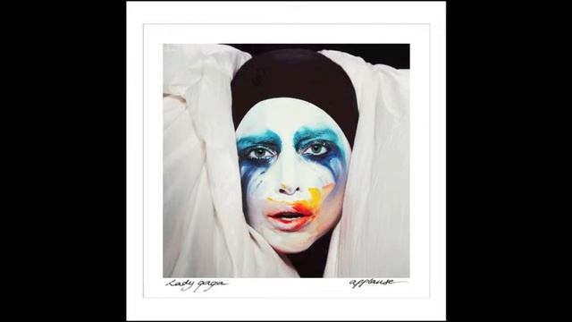 Lady Gaga - Applause смотреть онлайн