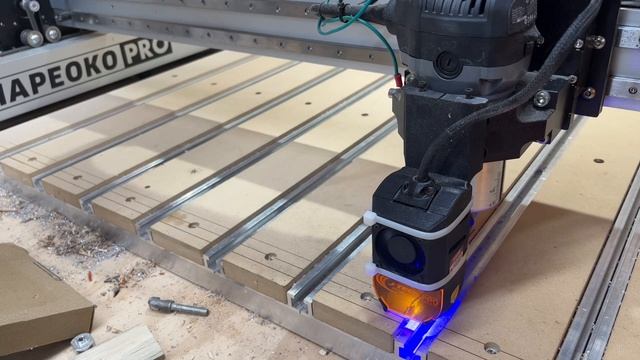 Jtech 7 watt pro laser unit on a Shapeoko Pro xxl смотреть онлайн