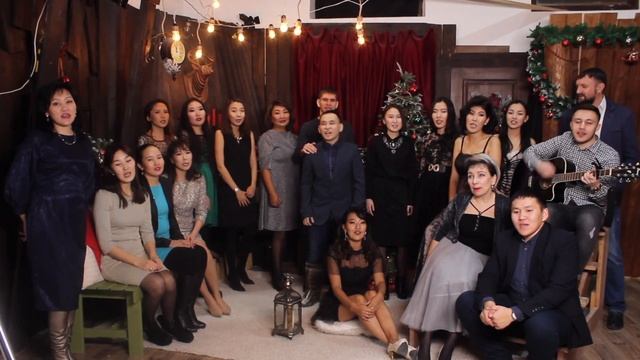 AV Holiday - С Новым Годом 2018 смотреть онлайн