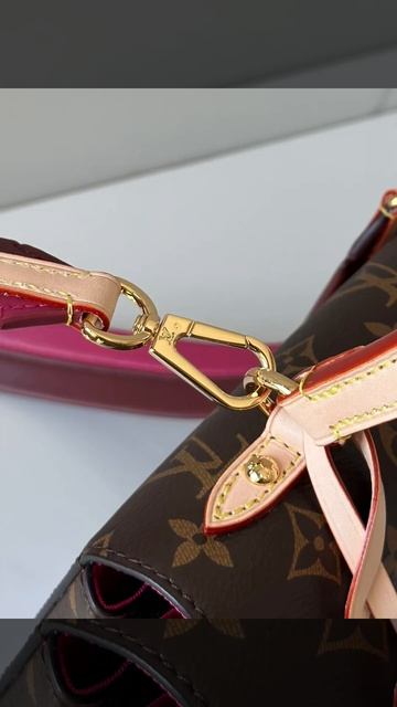 Cluny BB Rose Red handbag, hand and elbow pull, detachable shoulder strap magnetic buckle смотреть онлайн