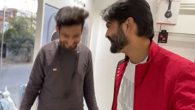 Apple MacBook Pro from YouTube Income Gifting to my little Brother on his Birthday ! смотреть онлайн