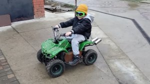 Квадроцикл с двигателем от мотоблока (первый тест)