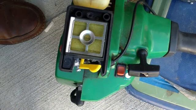 Featherlite Weedeater trimmer carburetor replacement смотреть онлайн