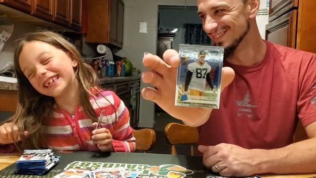 2019 Donruss Football Pack Battle with Grace смотреть онлайн