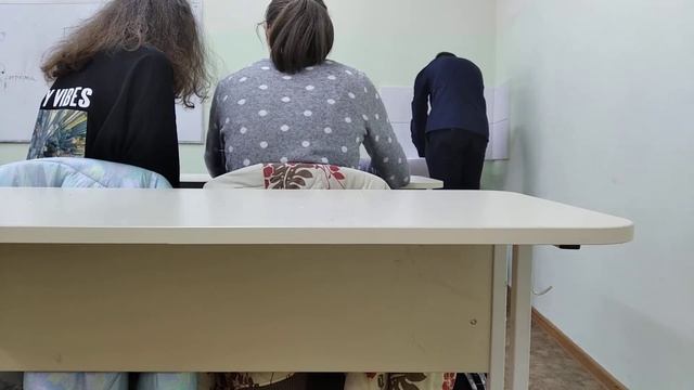 Серёга моет попу смотреть онлайн