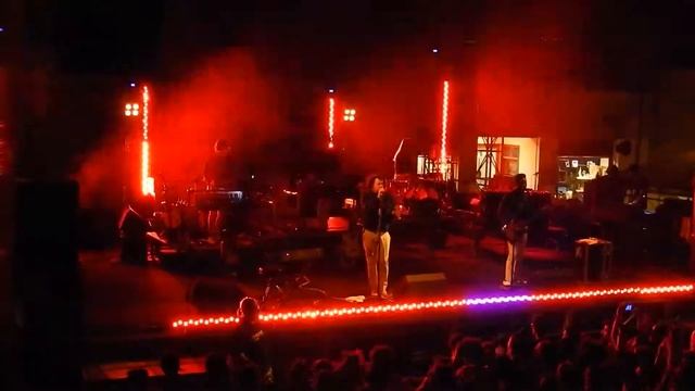 Metronomy - A Thing For Me (Ypsigrock 2015 - Live) смотреть онлайн