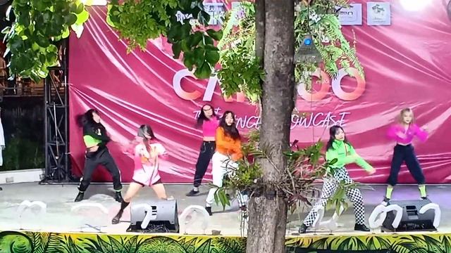 310862 | The Smurf | CANDOO The1st Dance Showcase | Ton Tan Market смотреть онлайн
