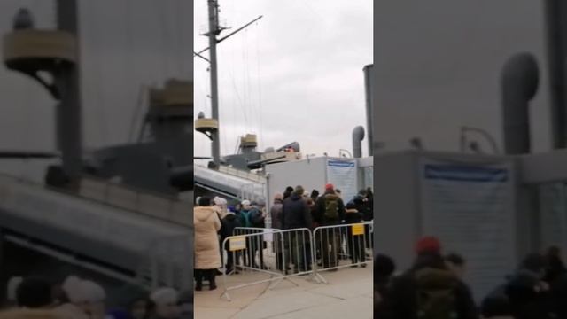 Санкт-Петербург. Петроградская набережная. Крейсер "Аврора". 3.01.2020. смотреть онлайн