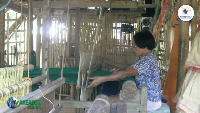 RAFFIA WEAVING in BATAN, AKLAN смотреть онлайн
