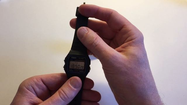 Casio F-91W Unboxing смотреть онлайн