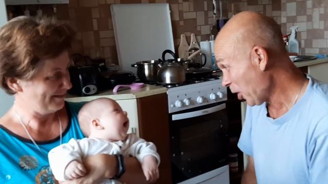 Ксю первый смех смотреть онлайн