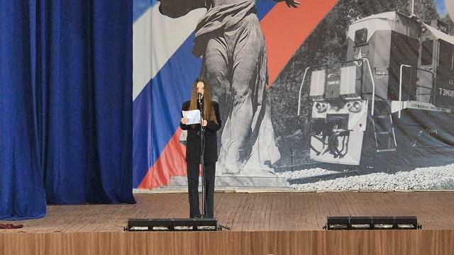 Стихотворение "Белый снег закружился в апреле: - Мария Вербина смотреть онлайн