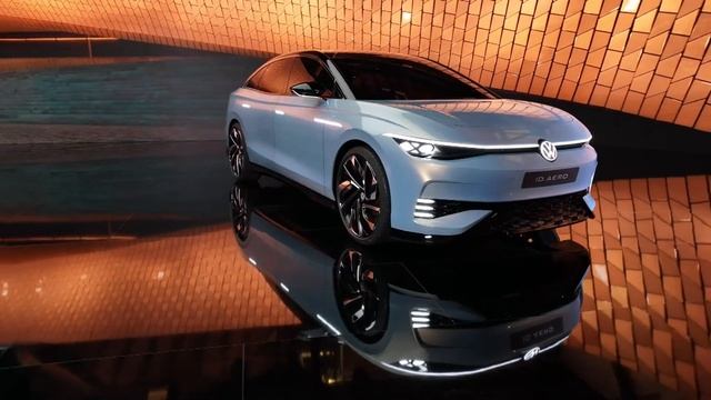 Volkswagen ID. Aero, con 620 km de autonomía. смотреть онлайн