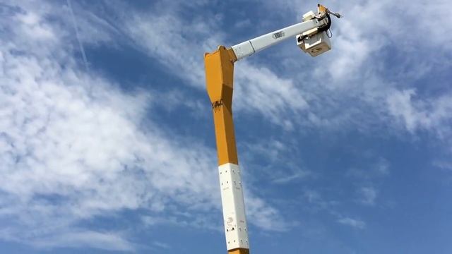 1992 GMC TopKick Bucket Truck смотреть онлайн