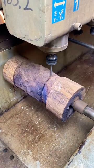 woodworking🤫🤫🤫#shorts #shortvideo #ytshorts #woodturning смотреть онлайн