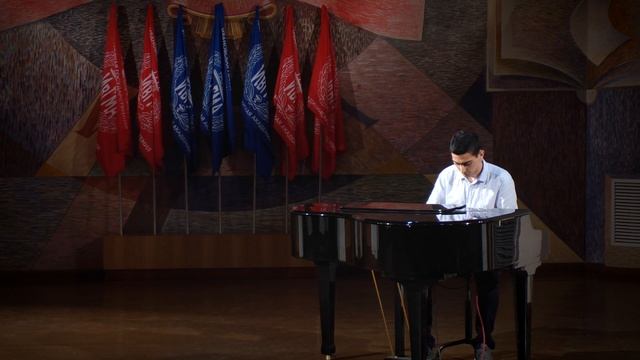 Али Махмудов - 