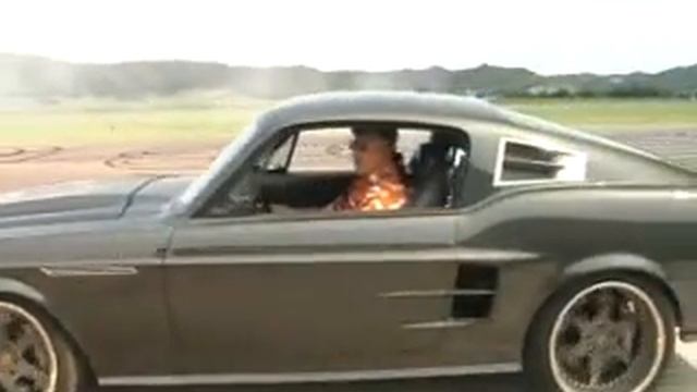 Ringbrothers Thrashing the REACTOR Mustang смотреть онлайн