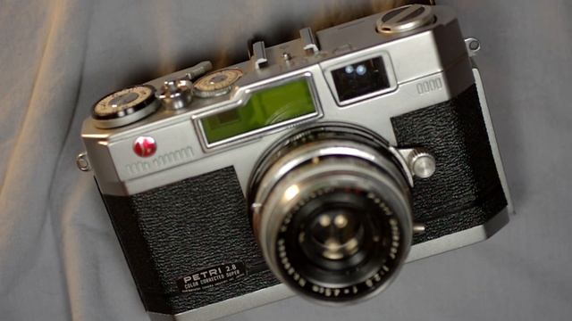 Petri Color-corrected Super (CCS, Green-o-Matic) Video Manual смотреть онлайн