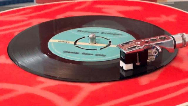 Özdemir Erdoğan – Olanlar Bana Oldu (Hürses 1970) смотреть онлайн