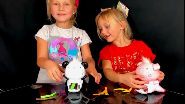 Playing with Munchkinz interactive Pets #pretendplay #kids смотреть онлайн