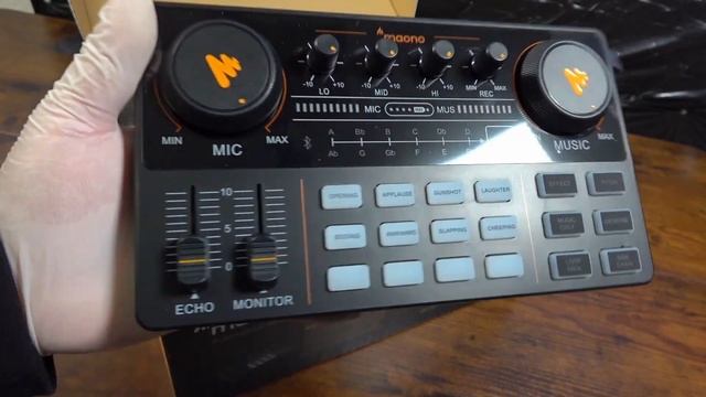 Get podcaster ready with the Maonocaster Lite! смотреть онлайн