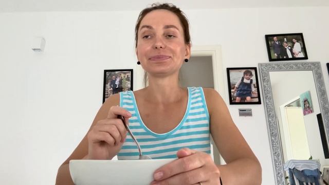 Давно не виделись | ПОДАРОК от МУЖА | Летний салат с ПЕРЛОВКОЙ с соусом ПЕСТО смотреть онлайн