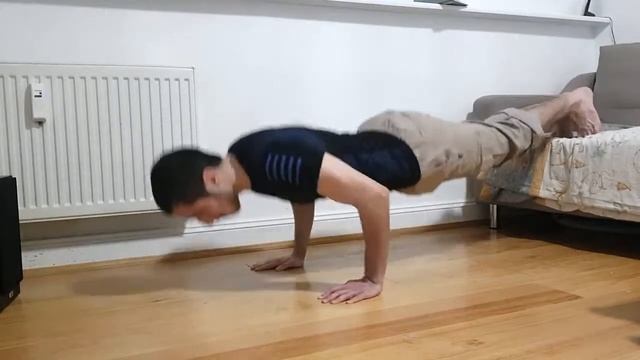 Push Up Marathon | Day #10 (550 push ups) смотреть онлайн