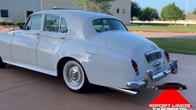 Vintage Rolls Royce | Igport Limos & Trolley Bus Service смотреть онлайн