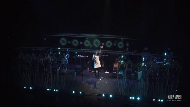 LAURA MARTI - I Decided To Be Happy - Show SHINE - Podol Theatre - 2019 смотреть онлайн