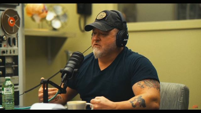 Агент ЦРУ об контактах с НЛО и разглашении смотреть онлайн