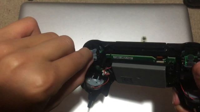 how to fix L2,L1,R2,R1 button (If unfunctioning) Ps4 controller смотреть онлайн