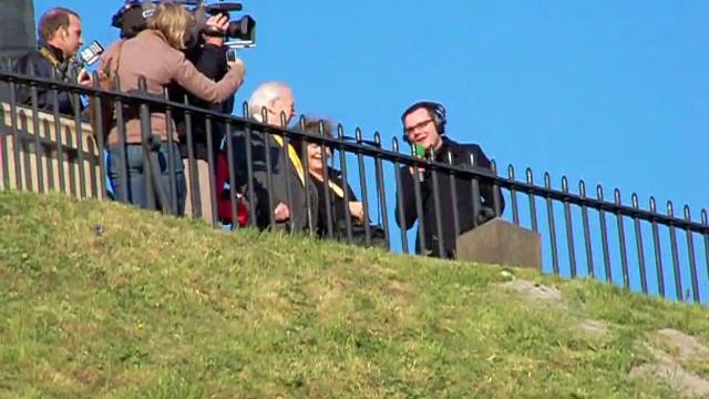 NCFC Victory Parade - Delia Smith - Lets Be 'Avin You 2010 смотреть онлайн