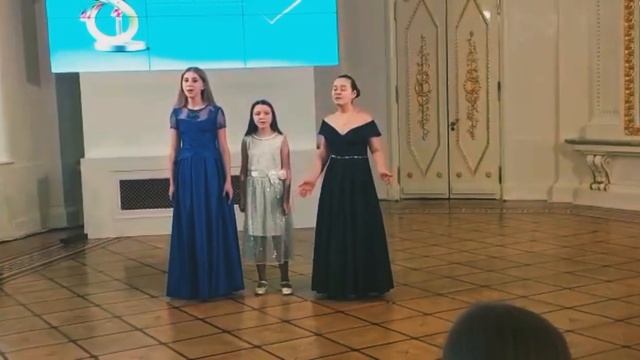 Вокальный ансамбль ВХС "Голос" Я.Дубравин, сл.В.Суслова "Песня о земной красоте" смотреть онлайн