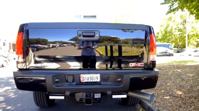 2012 GMC Sierra Denali HD GMT900 SUV Pickup Truck (2nd Generation)