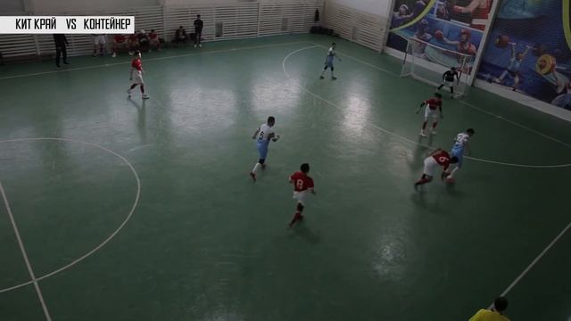 Кит Край vs Контейнер смотреть онлайн