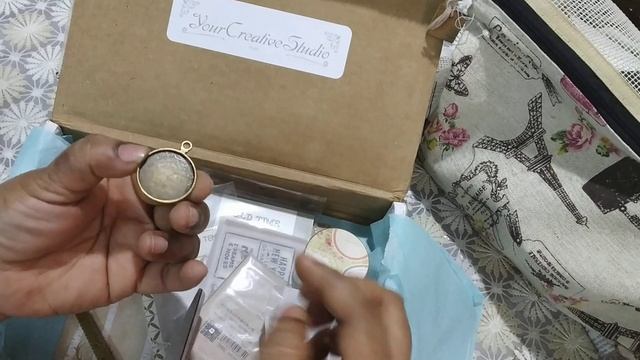 Unboxing of Vintage style ephemera box from Your Creative Studio смотреть онлайн