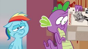 Pony.mov Пинки пай, Рембоудеш и Спайк заходят в сарай Флаттершай. И Флаттершай поет песню.