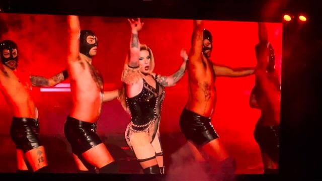 Trixie & Katya Saskatoon September 29, 2022 смотреть онлайн