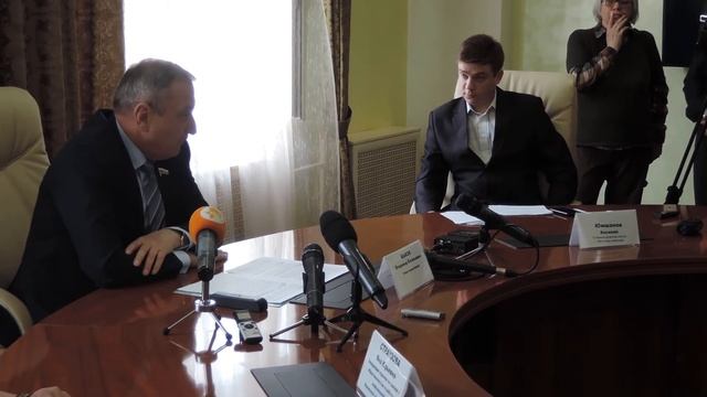 В Кирове снесут 19 киосков - Владимир Быков смотреть онлайн