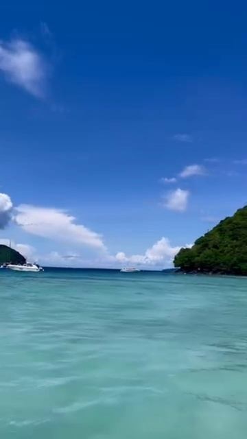 Яркие воспоминания ✨ смотреть онлайн