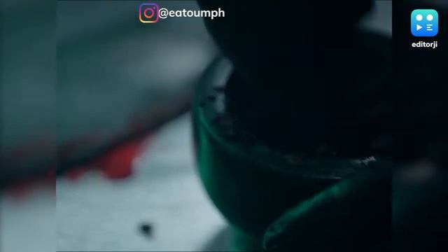 Would you like to eat human meat burgers? Don’t worry guys, it’s plant-based! смотреть онлайн