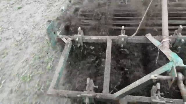 Саморобний культиватор до минитрактора вроботі. смотреть онлайн