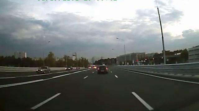 опасный момент на проспекте мира смотреть онлайн