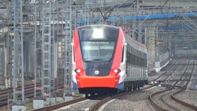Электропоезд ЭГ2ТВ-005 "Иволга" сообщением "Усово - Москва Белорусская" смотреть онлайн