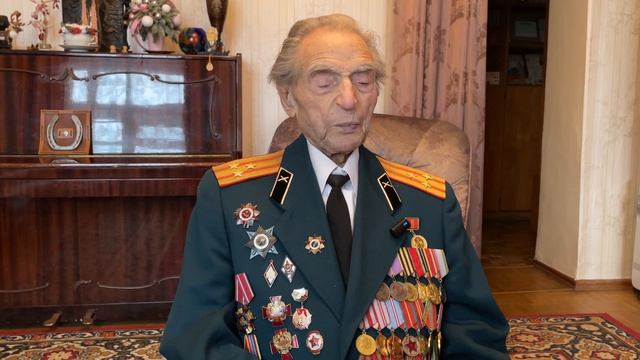 Александр Рубенович Шахназаров - живая легенда КАИ смотреть онлайн
